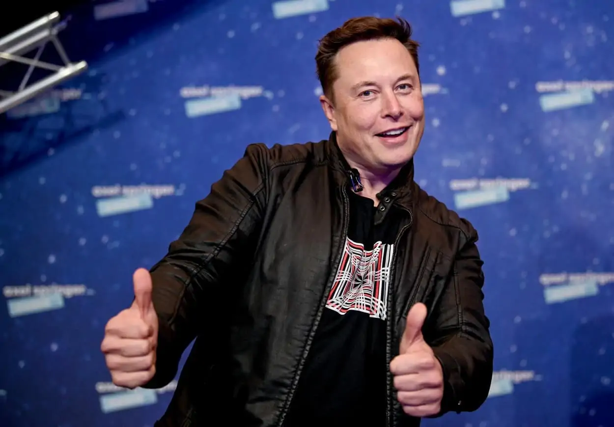 Elon Musk - Richest People in The World